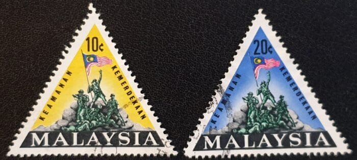 Malaysia 1966 'National Monument' SG31/2 Set of 2 used stamps